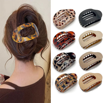 Fashion Oval Flat Hair Clips for Women New Design Leopard Large Flat round Claw Clip French Acrylic Lying down Hair Accessories